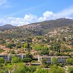 Marina Résidence&hotel Mandelieu
