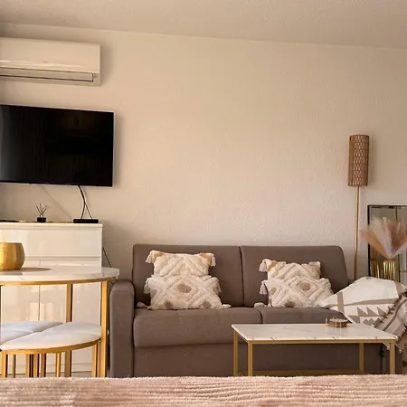 Marina Résidence&services Hotel