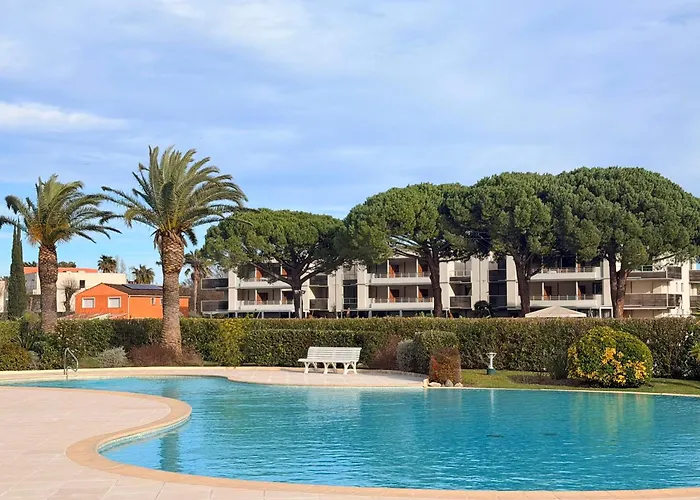 Ξενοδοχείο Marina & Services Mandelieu