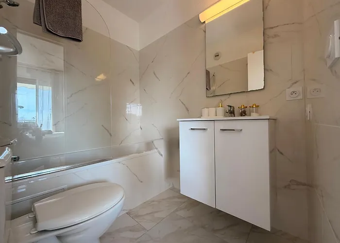 Marina & Services Ξενοδοχείο Mandelieu