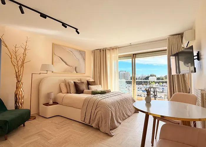 酒店 Marina & Services Mandelieu